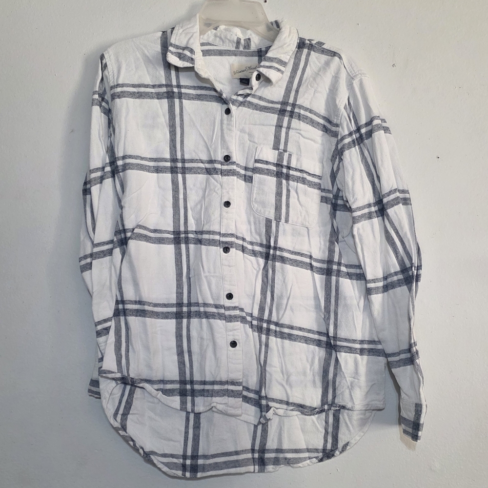 Universal Thread Men's Casual White and Gray Checkered Shirt (0238)